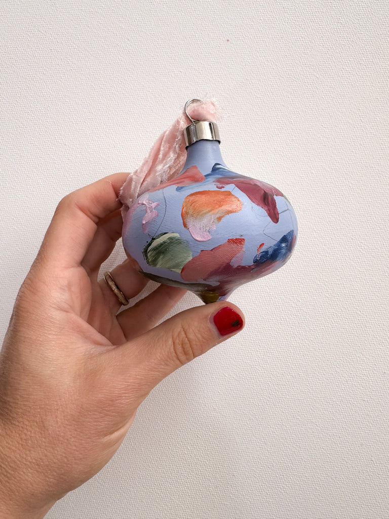Periwinkle Curvy | 3" h x 4" w - Liza Pruitt Art