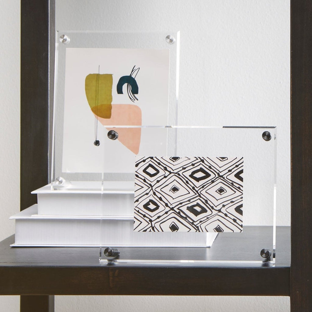 Acrylic Bevel Tabletop Float Frame for 4x6" Photos - Liza Pruitt