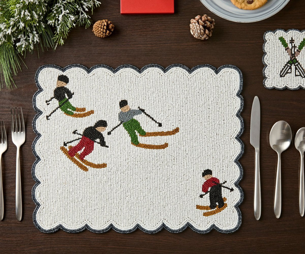Ambesonne Winter Ski Resort Christmas Table Runner & Christmas placemats Set – Snowy Mountain Dining Table Decor – Winter Wonderland Table Setting - Liza Pruitt