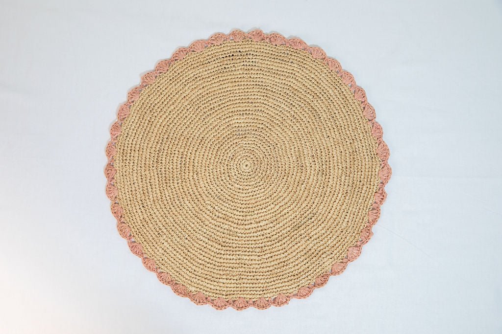 Aura Pink Edge Raffia Placemat - Liza Pruitt