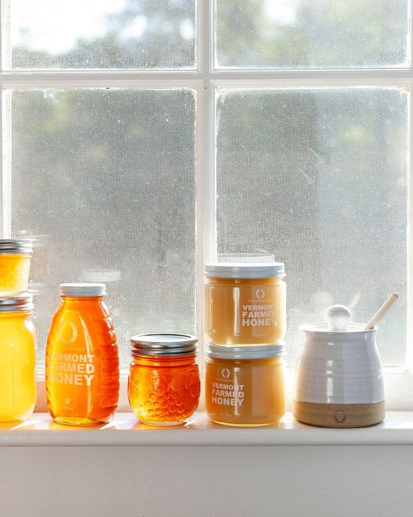 Beehive Honey Pot with Wooden Dipper - Liza Pruitt