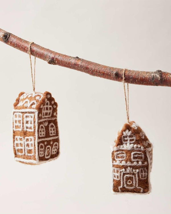 Felted Dutch House Ornament - Liza Pruitt