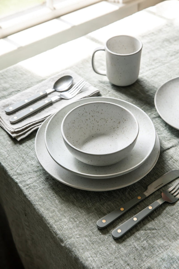 Fieldstone Dinnerware Place Setting - Liza Pruitt