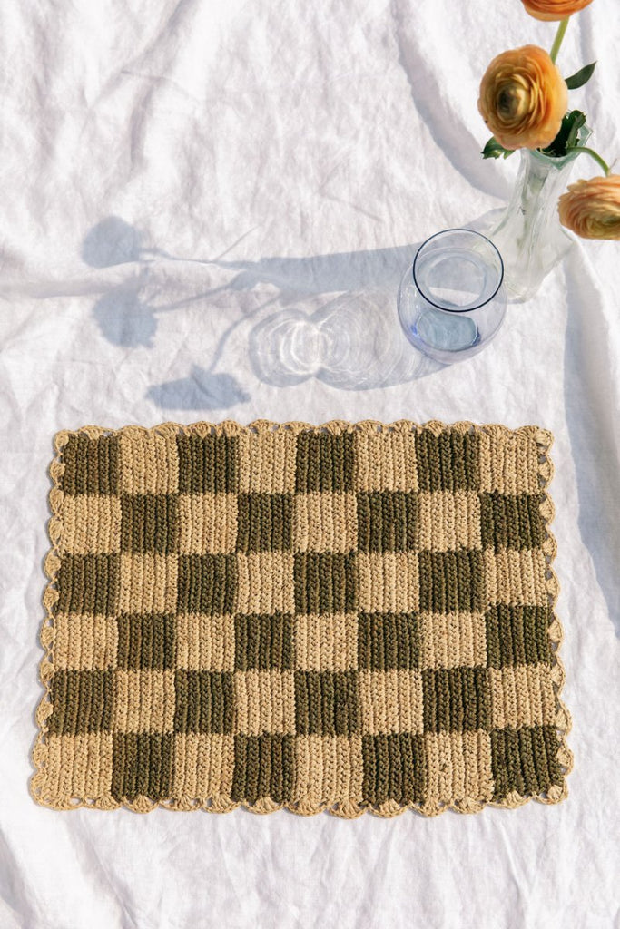 Green checked Placemat, Rectangular raffia tabletop - Liza Pruitt