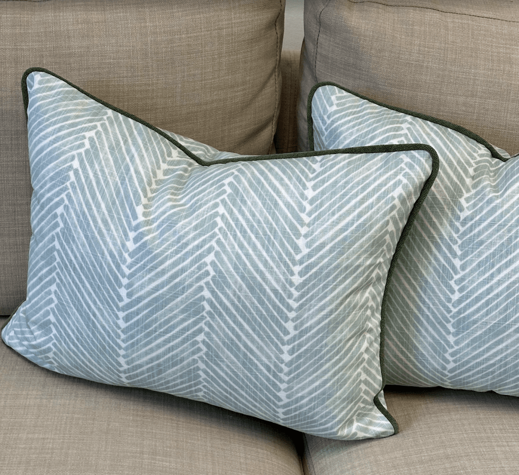 Griffin in Aqua - Liza Pruitt