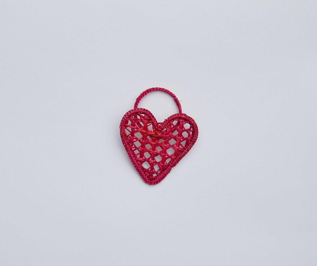 Handwoven Heart Napkin Rings – Set of 4 Palm Napkin Holders - Liza Pruitt