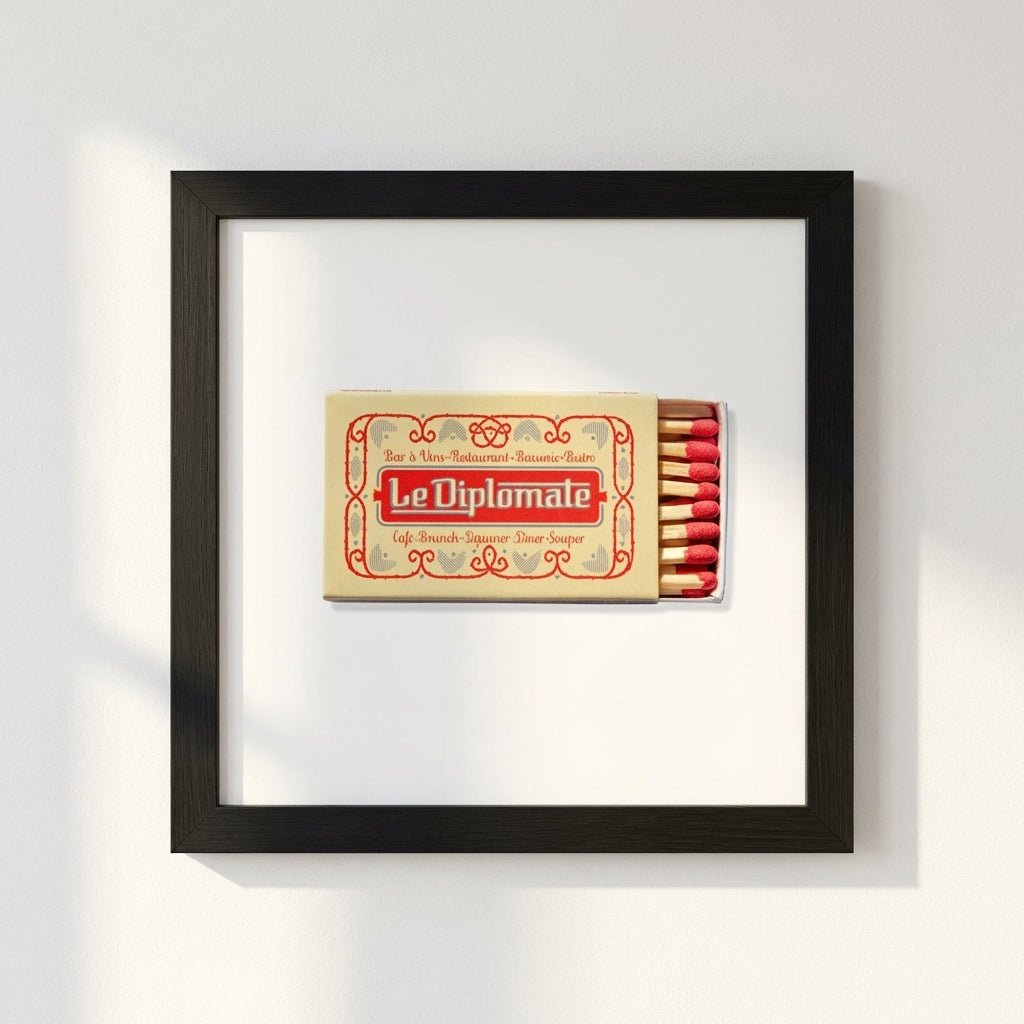 Le Diplomate - Liza Pruitt