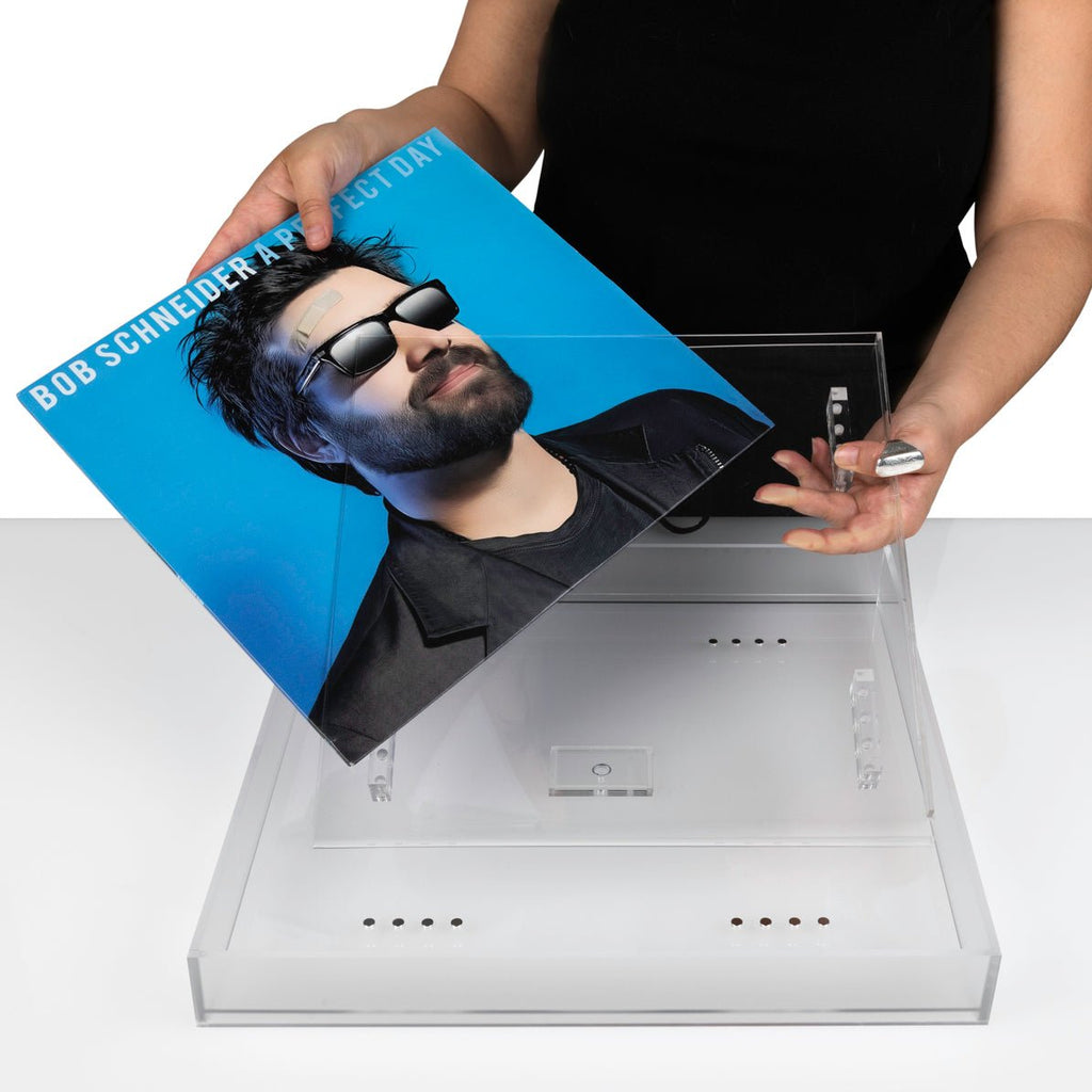 Magnetic Float Frames - Liza Pruitt