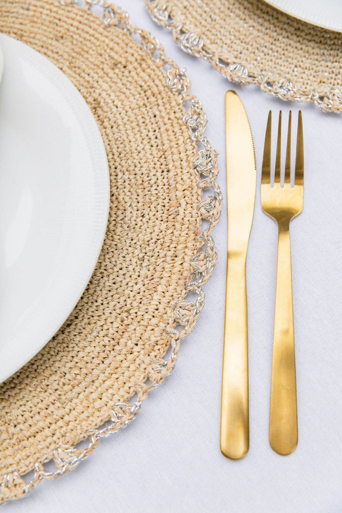 Metallic Aura placemat, Woven raffia tabletop - Liza Pruitt