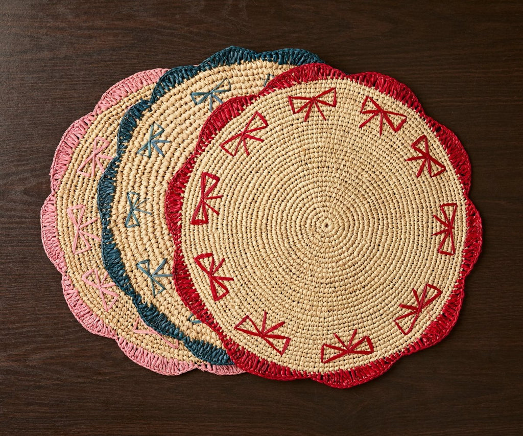 Payton James Handwoven Bow Placemats – Hand - Crocheted Raffia Palm Placemats – Unique Kitchen & Dining Table Decor – Handmade Tableware - Liza Pruitt