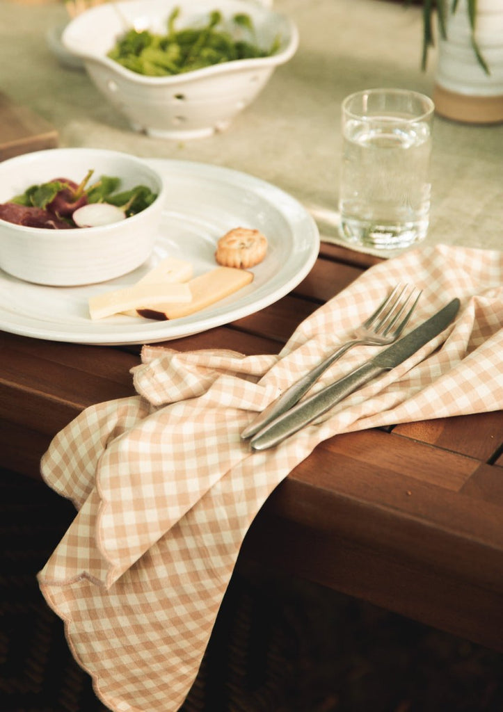 Petite Gingham Scalloped Napkins - Liza Pruitt