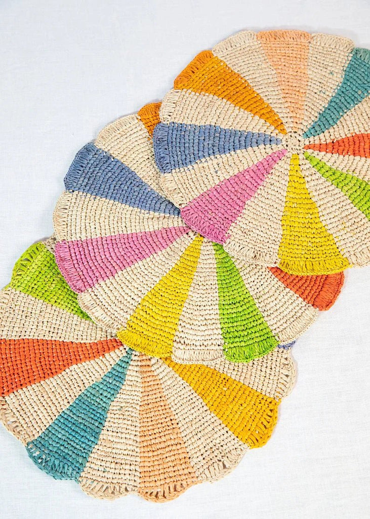 Pinwheel multicolor Placemat, raffia tabletop - Liza Pruitt