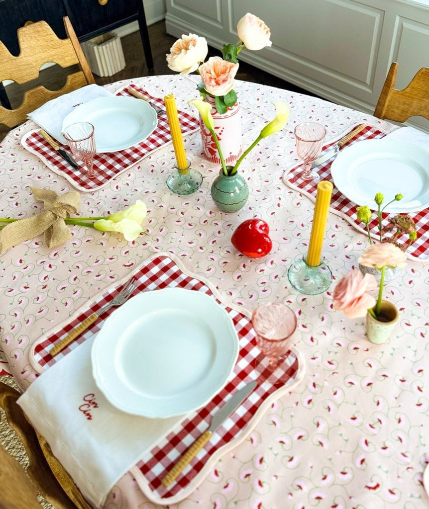 Set of 4 Giardino Reversible Placemats (Rosso/Rosa) - Liza Pruitt