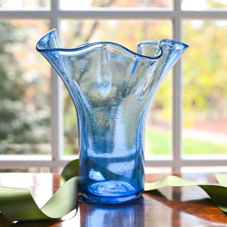 The Original Lettuce Leaf Vase without "7" stamp - Liza Pruitt